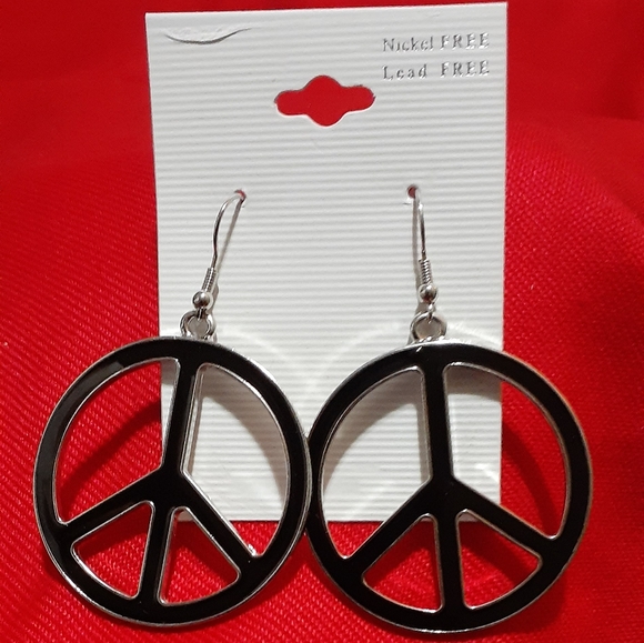 Jewelry - PEACE EARRINGS